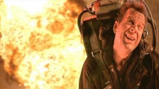 Die Hard 2 Image 3