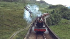 Harry Potter and the Chamber of Secrets Image 4