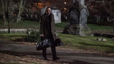 A Walk Among the Tombstones Image 4