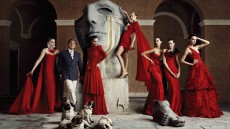 Valentino: The Last Emperor Image 2