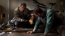 Edge of Darkness Image 3