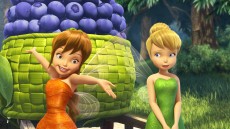 Tinker Bell and the Legend of the NeverBeast Image 2